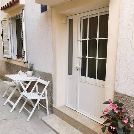 Kovacine Apartment Cres Exterior foto