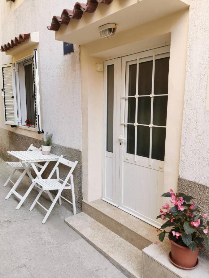 Kovacine Apartment Cres Exterior foto
